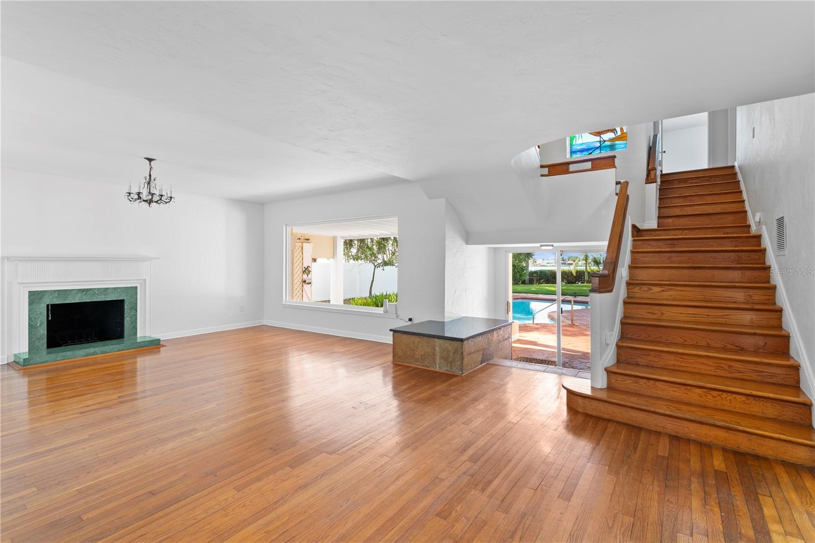 DRIFTWOOD - Residential