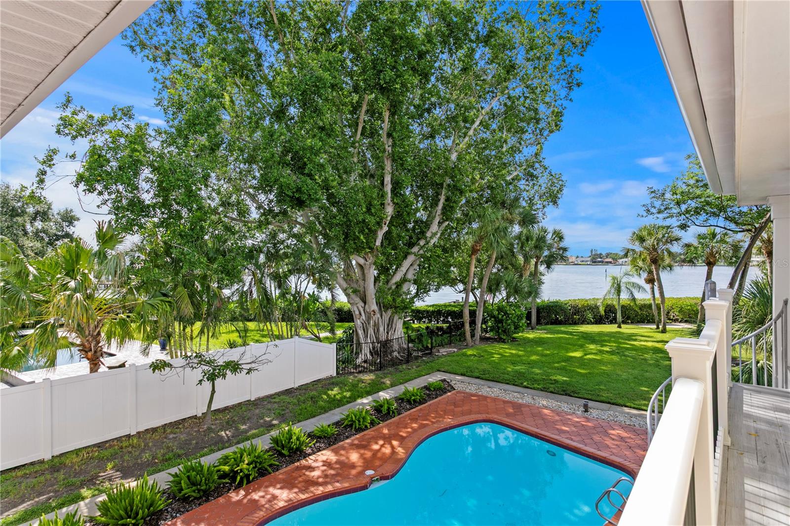 DRIFTWOOD - Residential