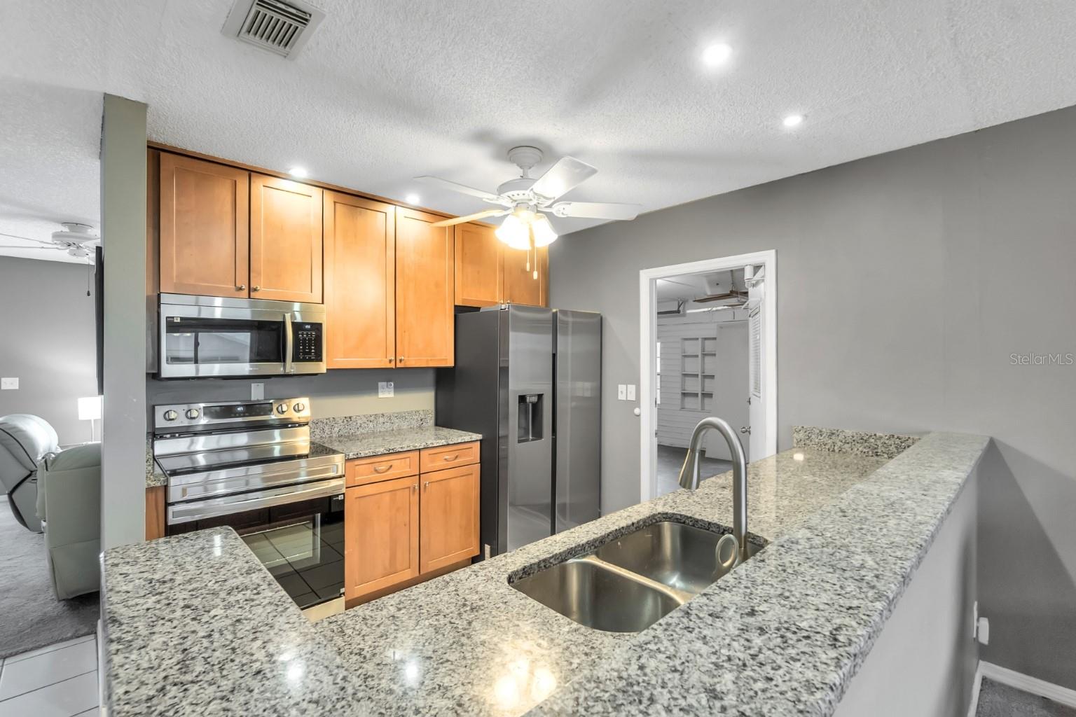 HUXLEY PLACE A CONDO AME - Residential