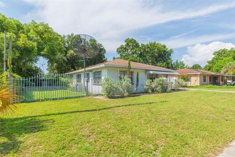 A home in TAMPA