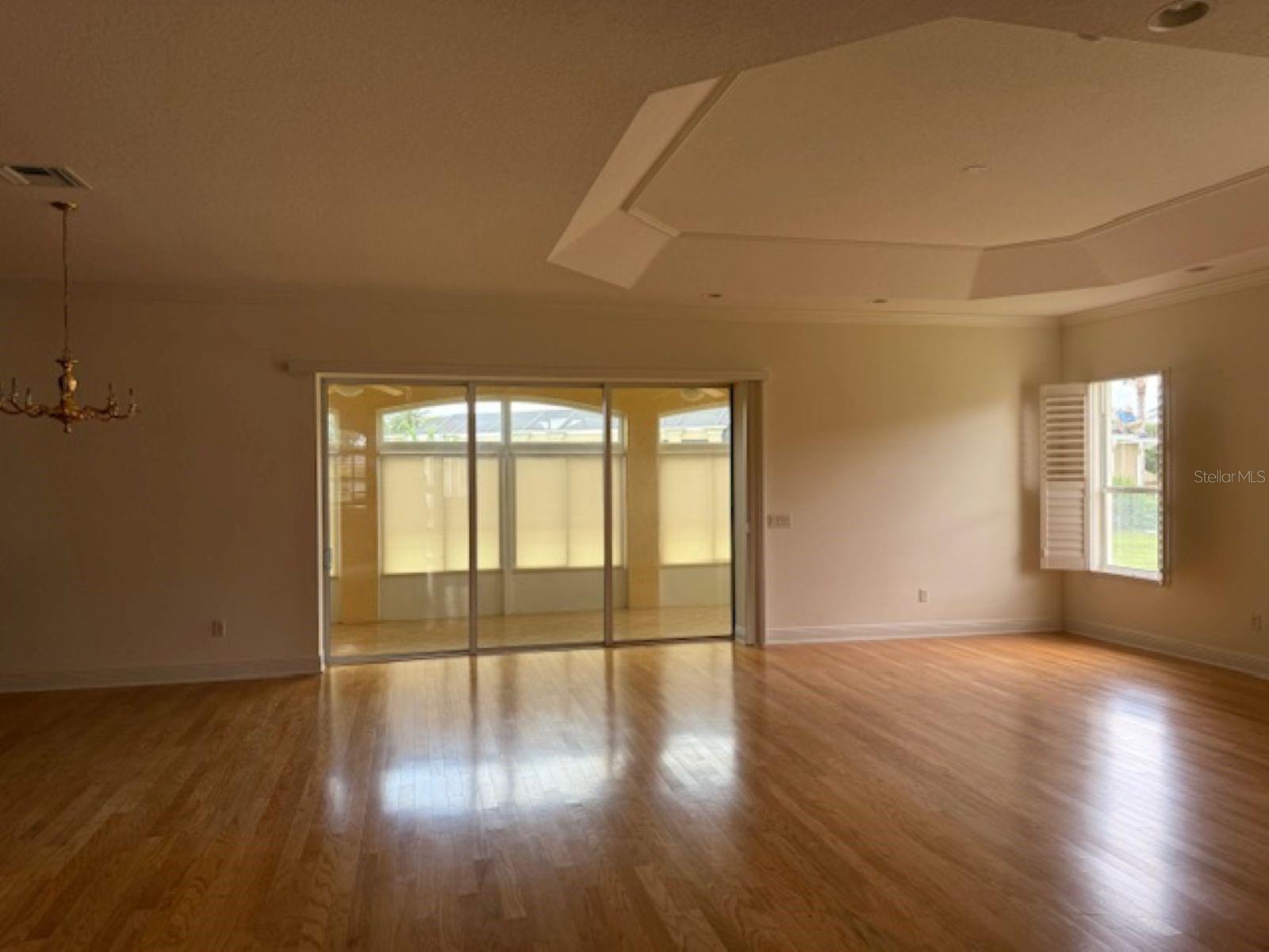 1276 BENNETT PLACE
