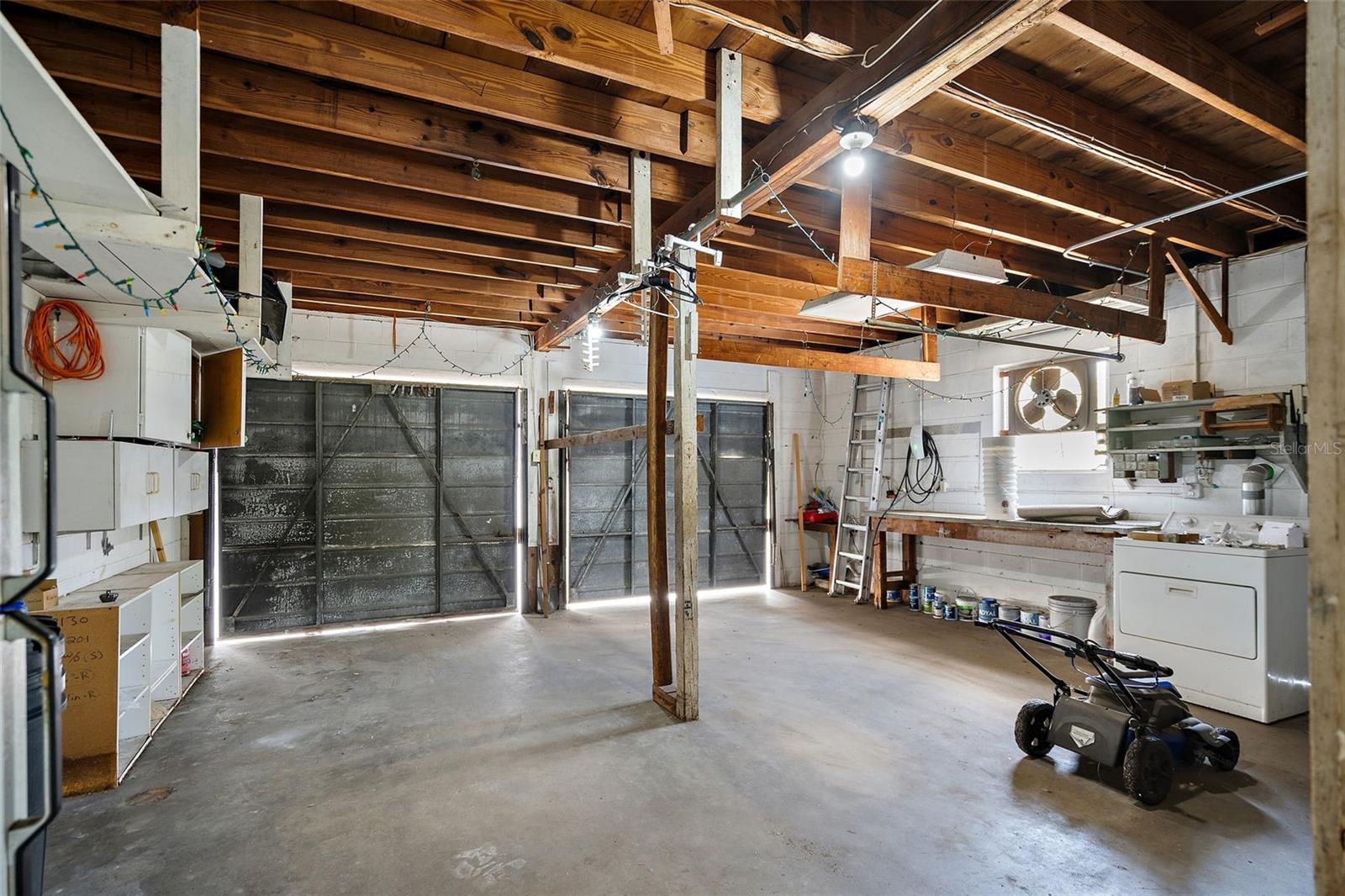 PASADENA ESTATES SECTION C - Residential Lease