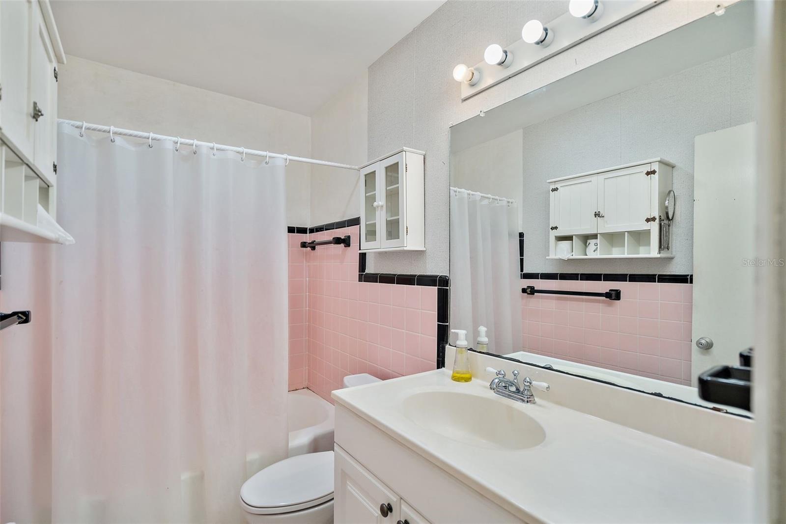 PASADENA ESTATES SECTION C - Residential Lease