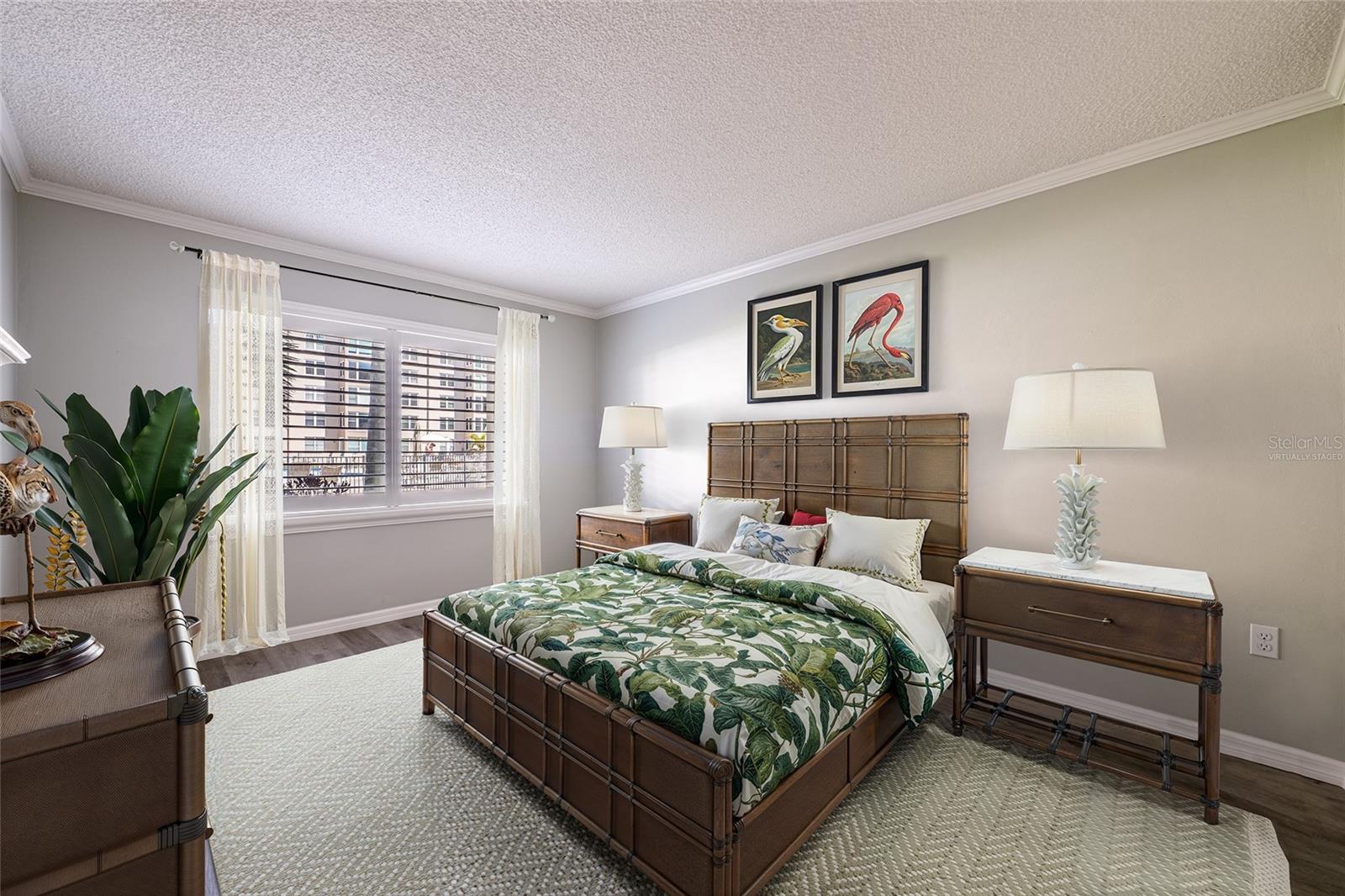 EDGEWATER ARMS 1ST CONDO - Residential