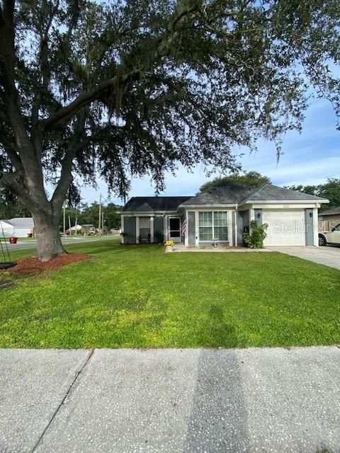 Photo of 2101 N Merrin Street, Plant City, FL 33563 (MLS # TB8430159) Photo of 2101 N Merrin Street, Plant City, FL 33563 (MLS # TB8430159)