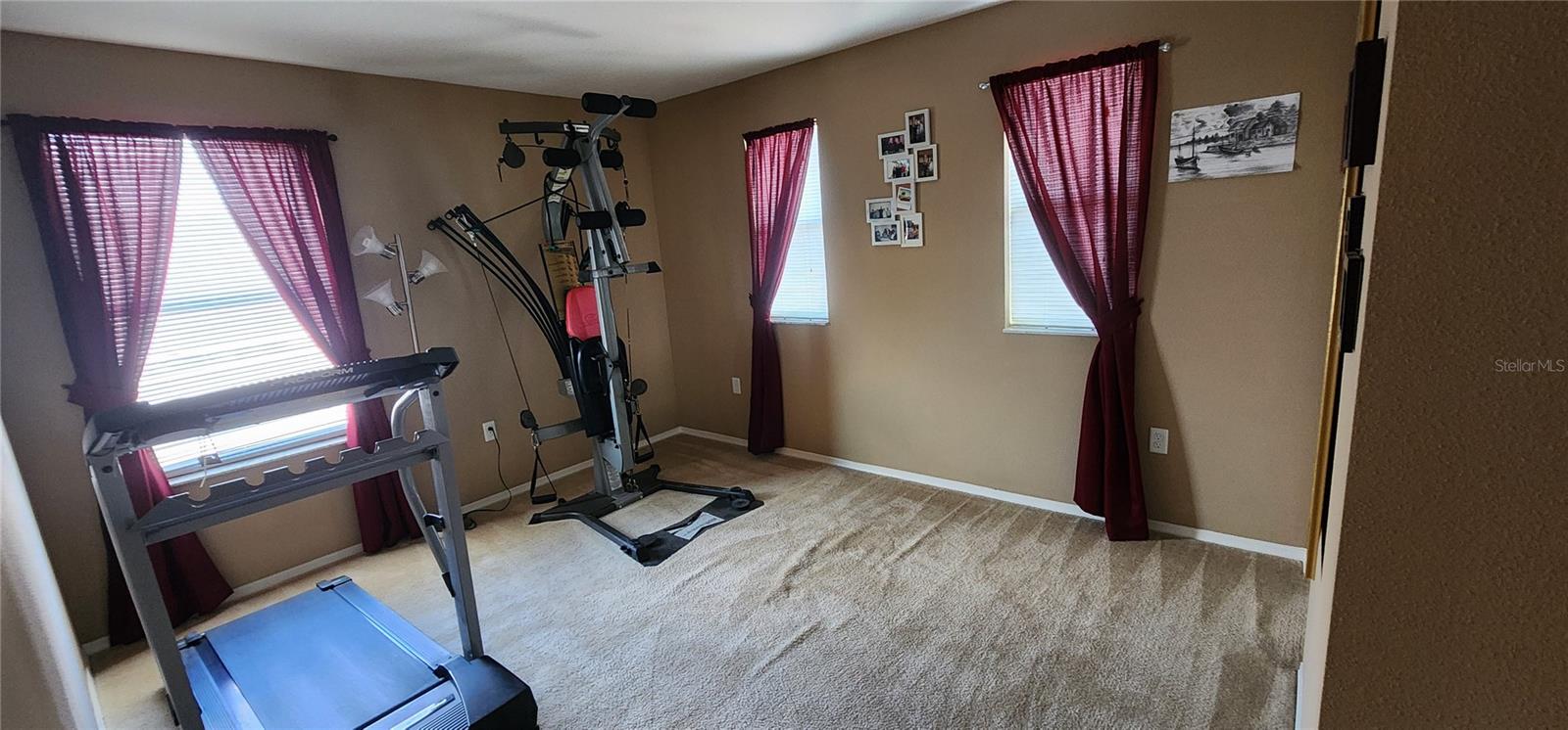 TANGLEWOOD PRESERVE - Residential