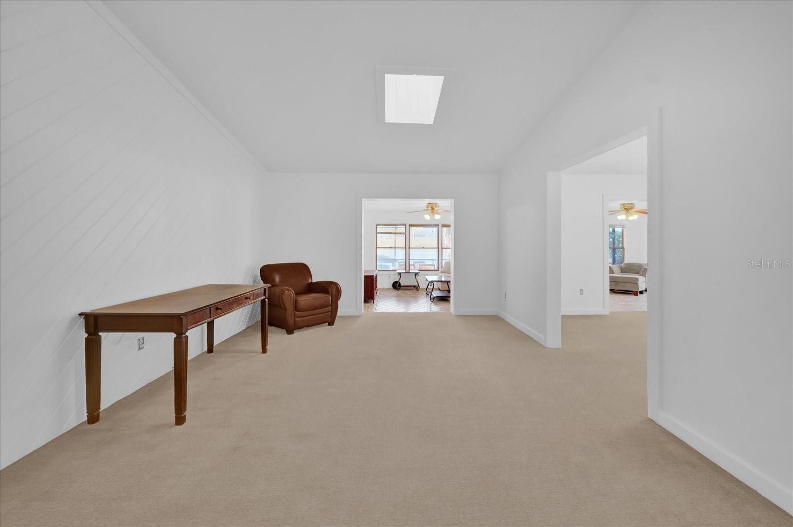 509 E LAKESHORE DRIVE