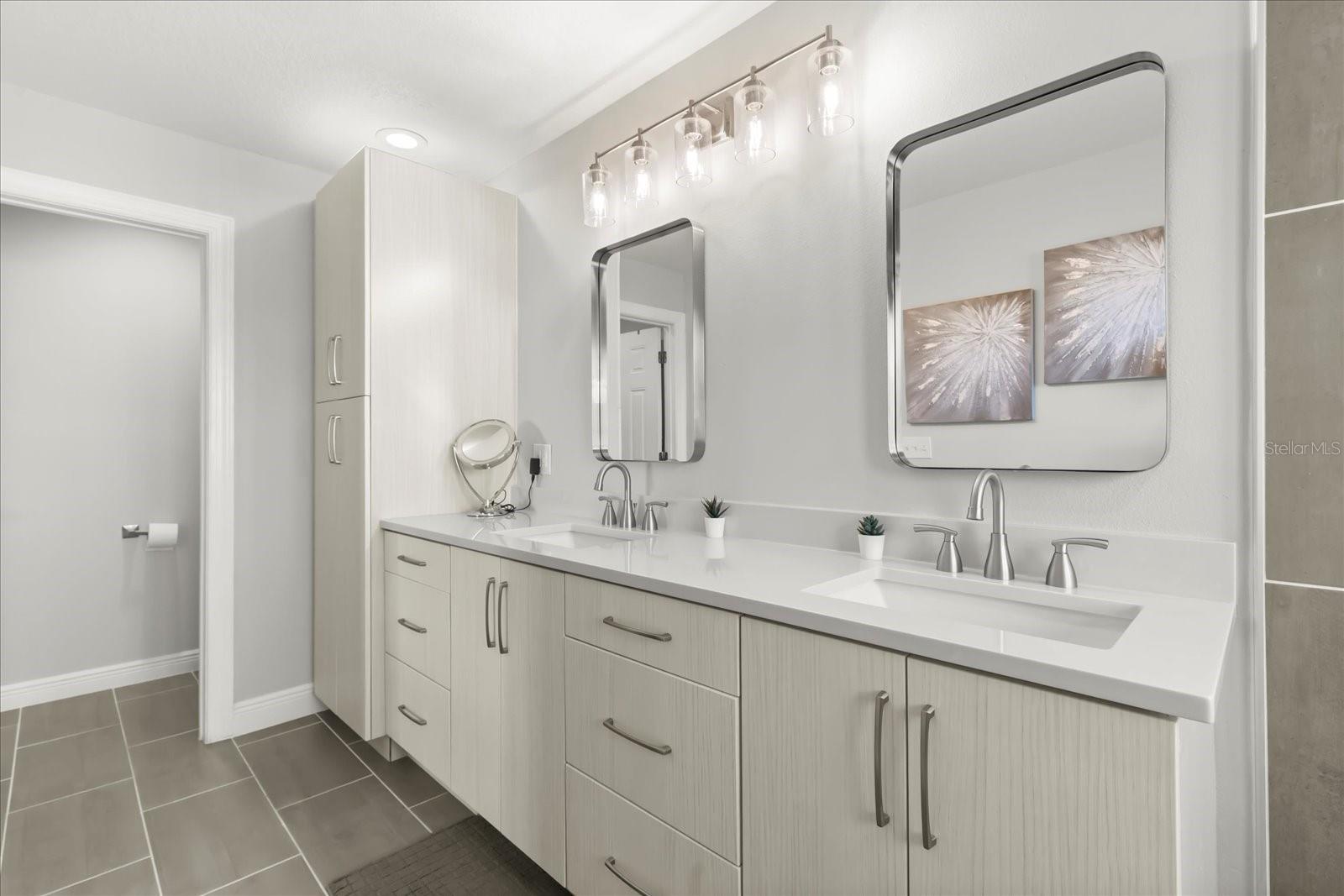 VILLAS OF CARILLON - Residential