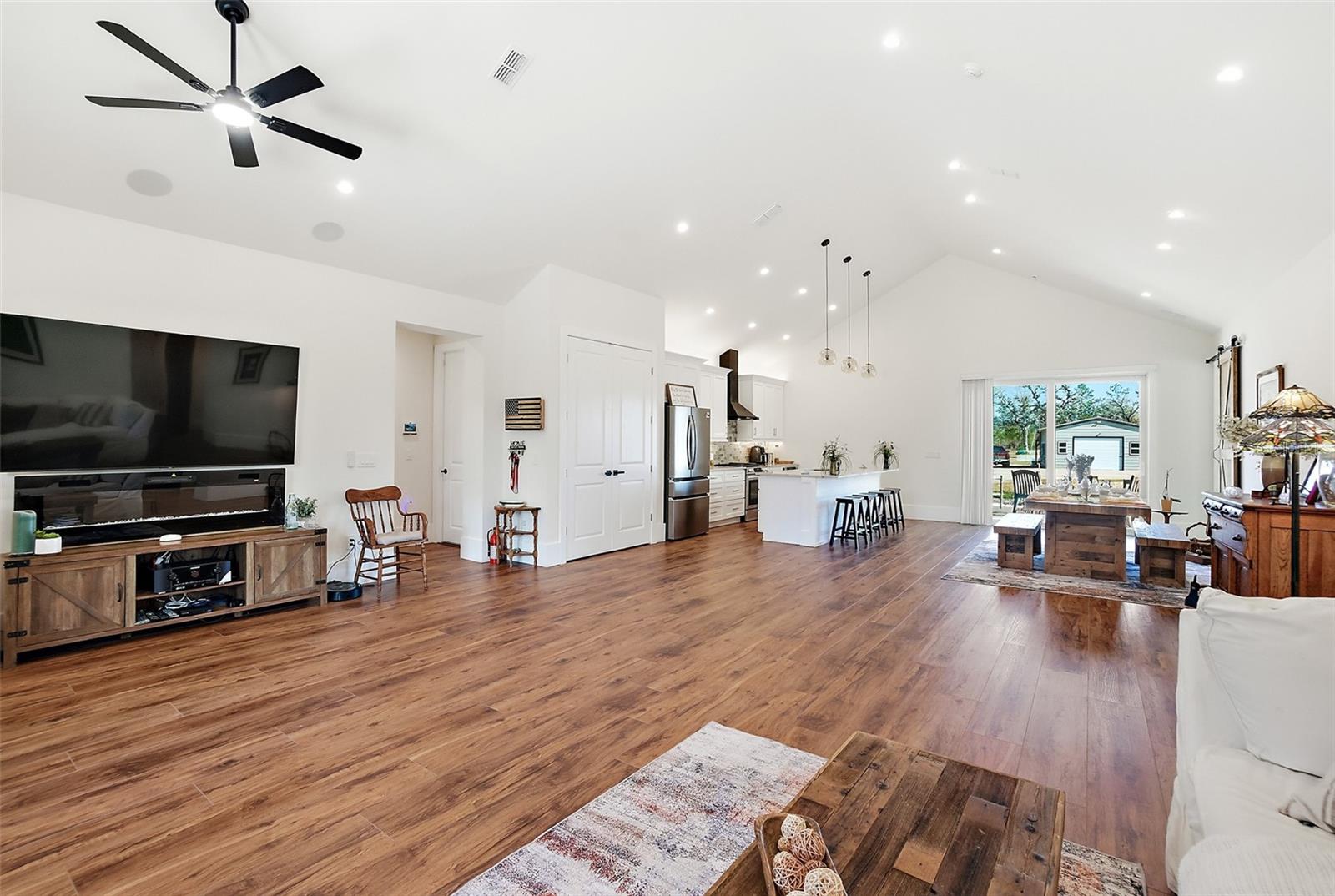 DUPONT RAILWAY & LAND CO - Residential