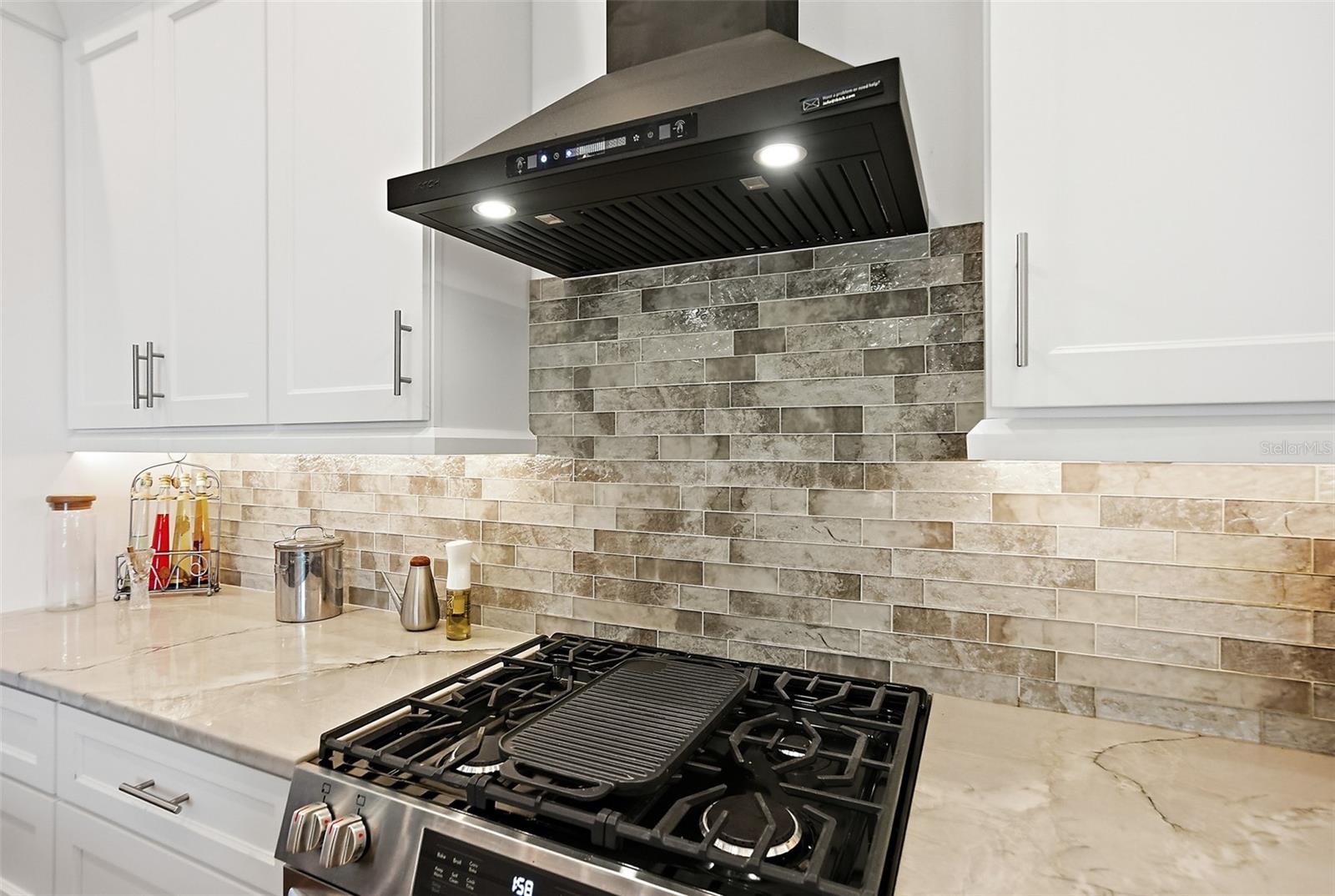 DUPONT RAILWAY & LAND CO - Residential