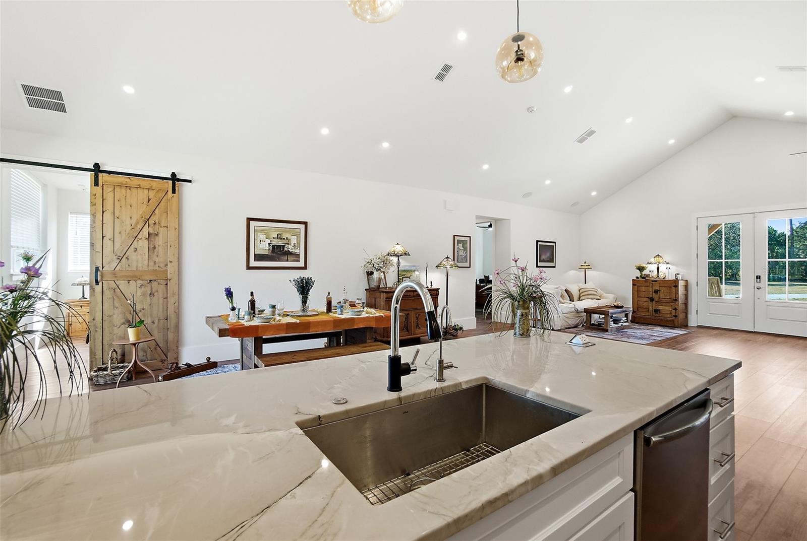 DUPONT RAILWAY & LAND CO - Residential