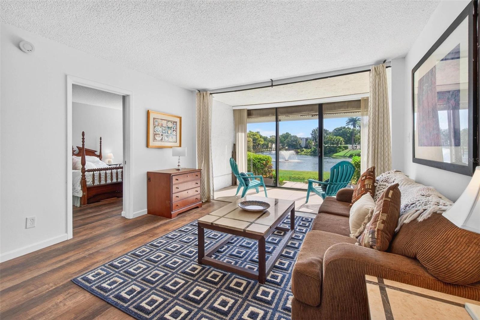 LAKEVIEW OF LARGO - Residential