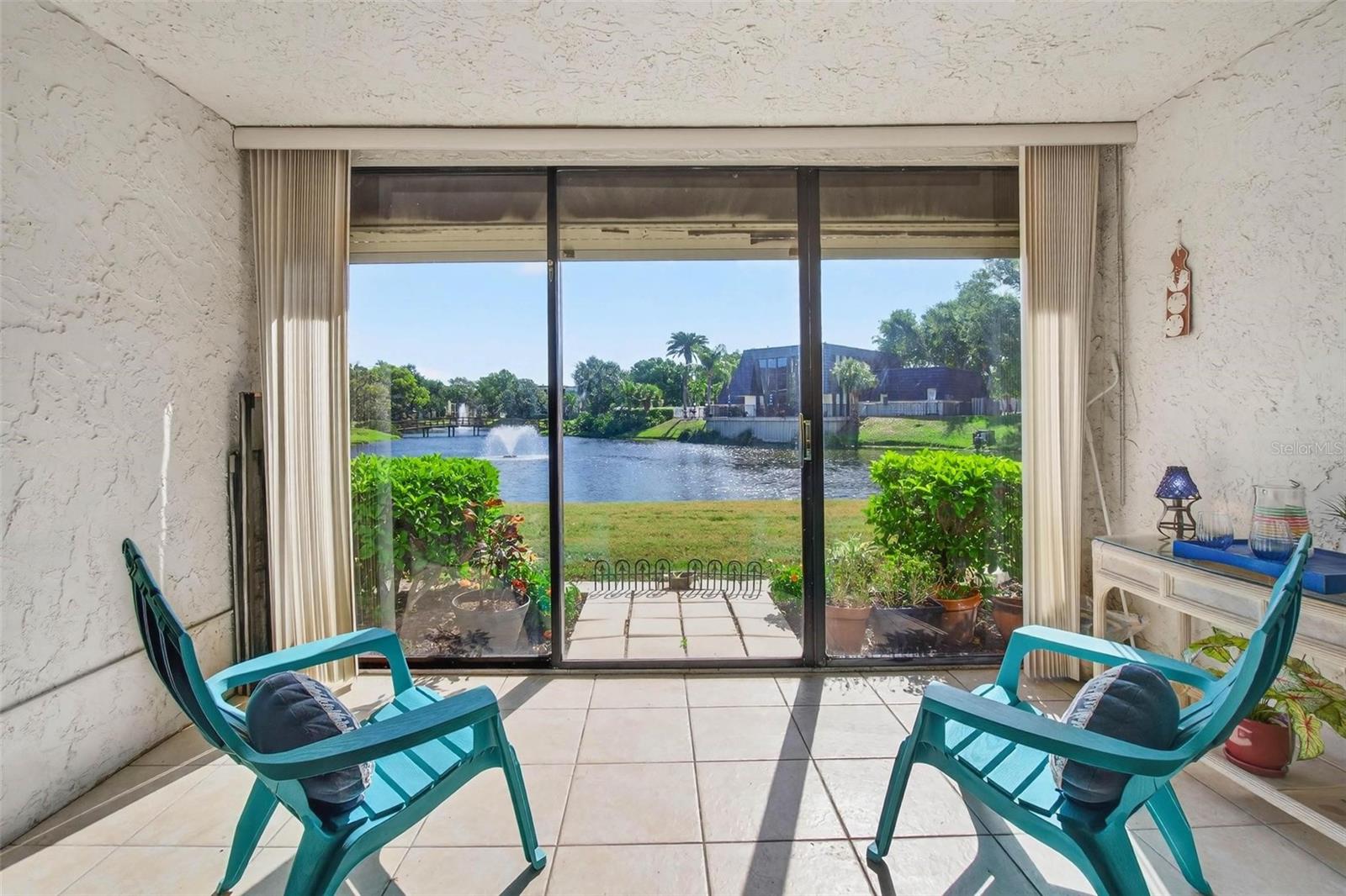 LAKEVIEW OF LARGO - Residential