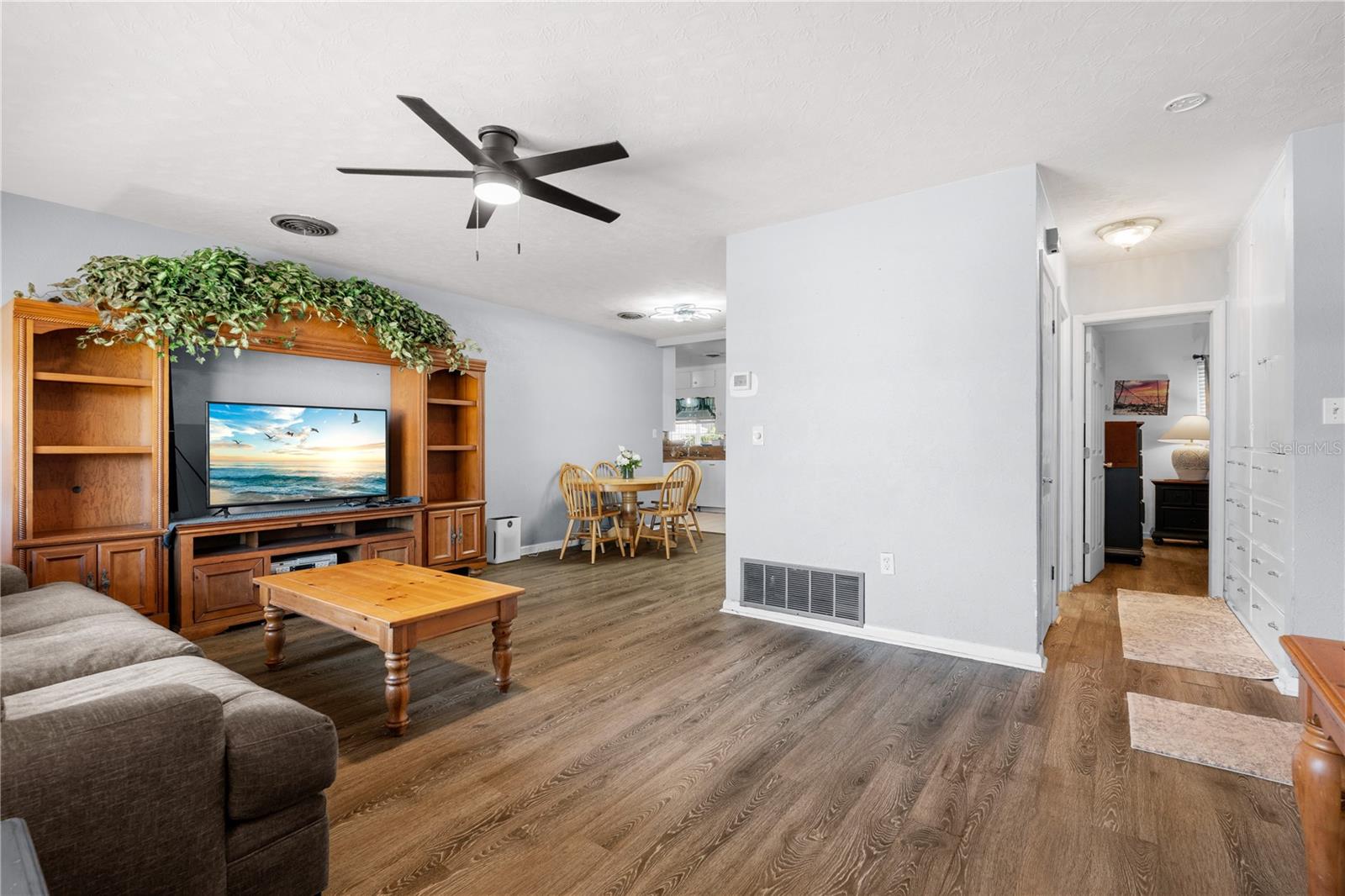 2707 27TH AVENUE DRIVE W