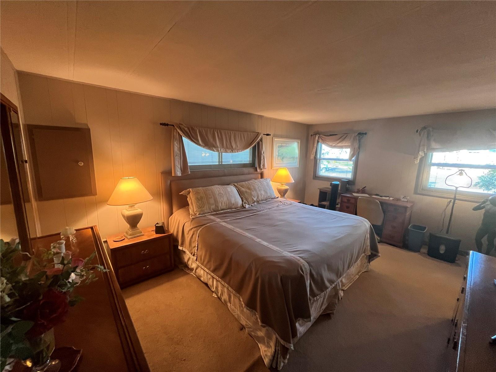 VENICE ISLE - Residential