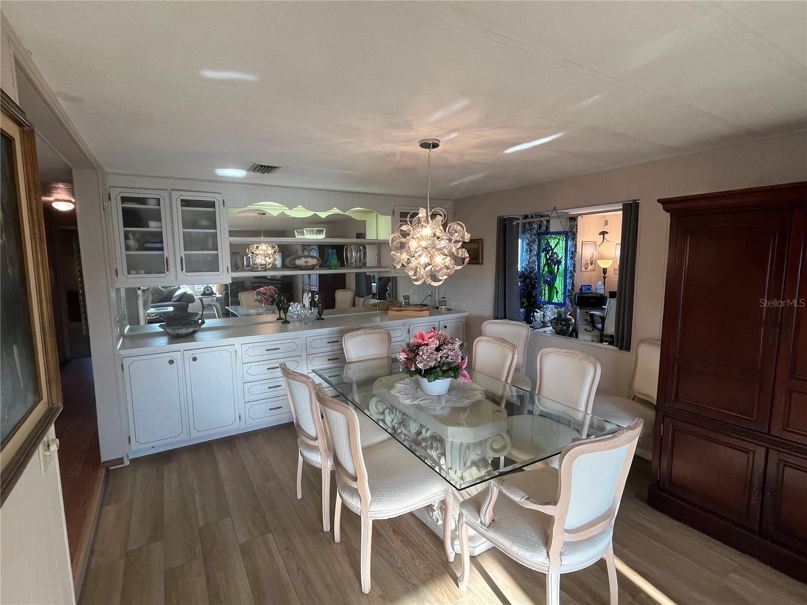 VENICE ISLE - Residential