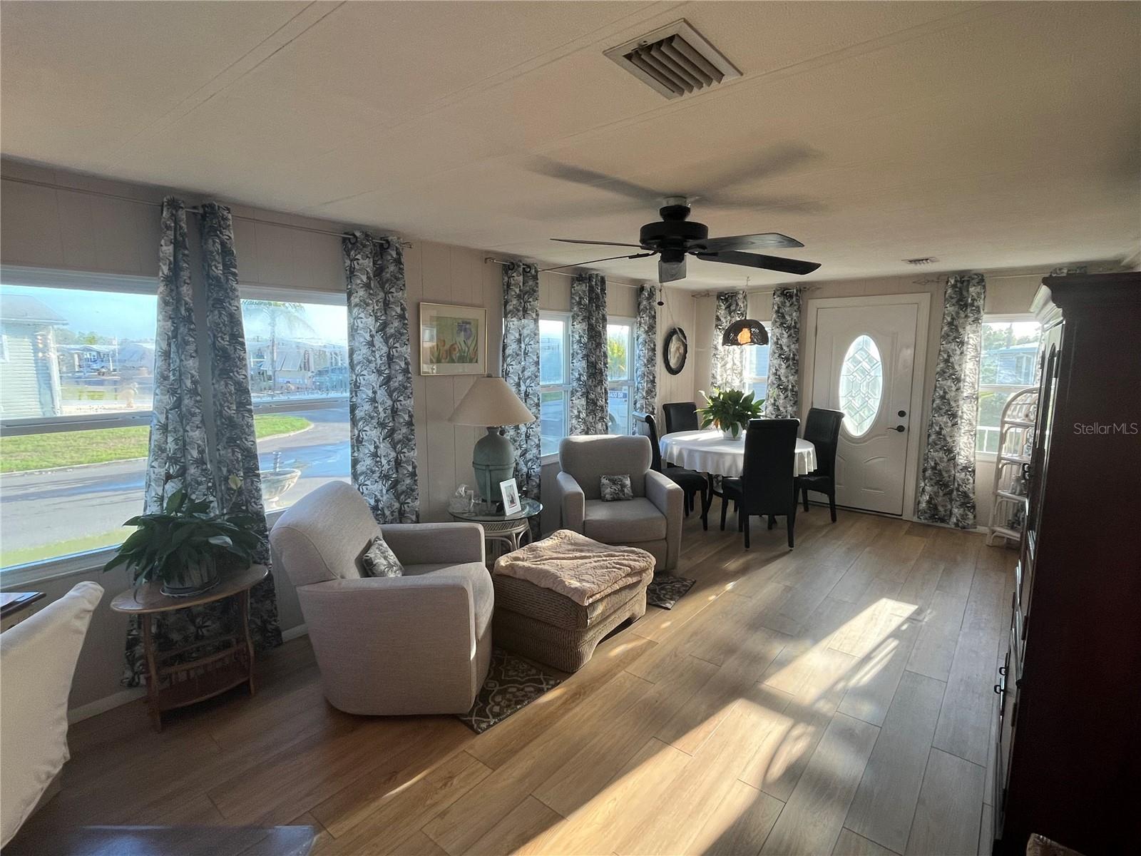 VENICE ISLE - Residential