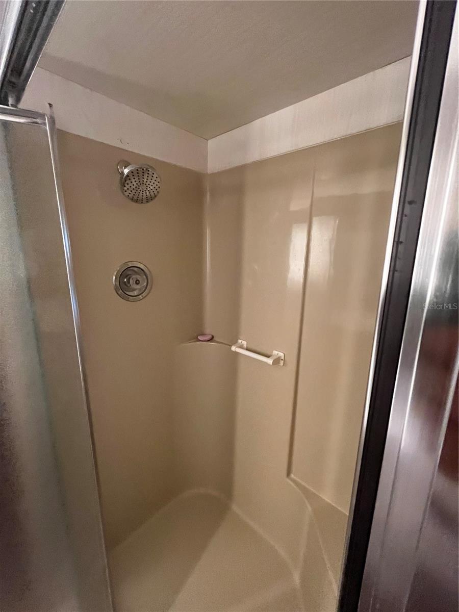 VENICE ISLE - Residential