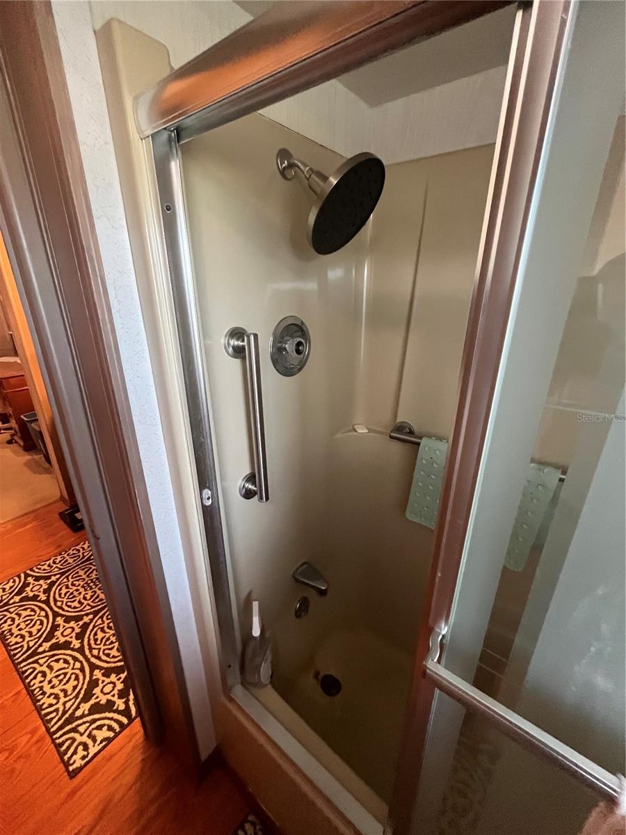 VENICE ISLE - Residential