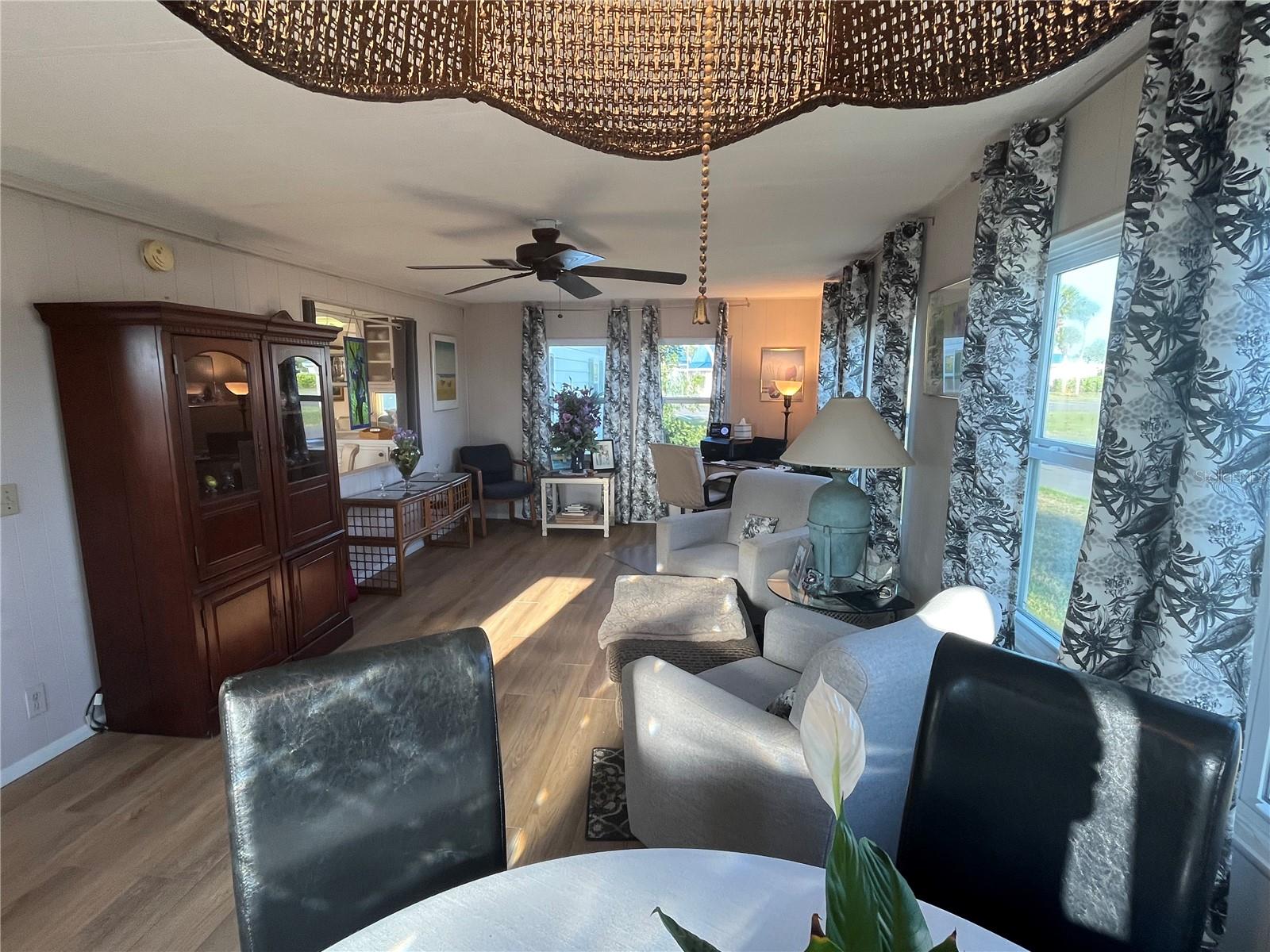 VENICE ISLE - Residential