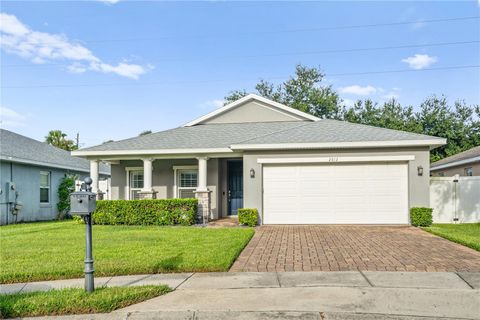 Photo of 2812 Roseglen Way, Orlando, FL 32812 (MLS # O6344813)