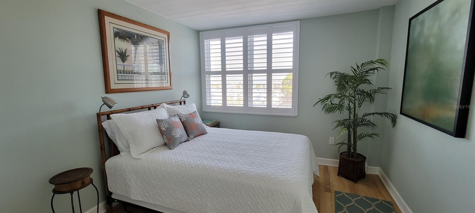 EDGEWATER ARMS 3RD CONDO - Residential Lease