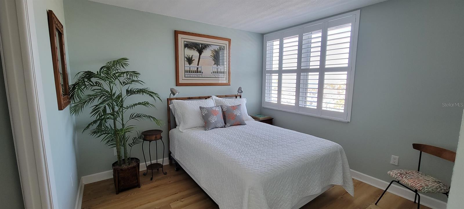 EDGEWATER ARMS 3RD CONDO - Residential Lease