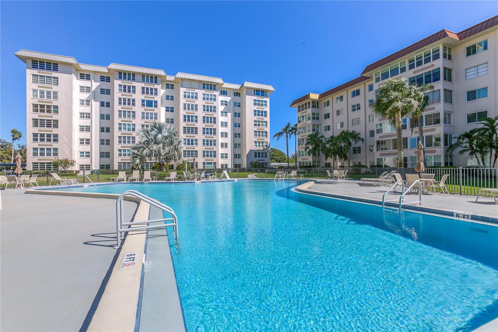 EDGEWATER ARMS 3RD CONDO - Residential Lease