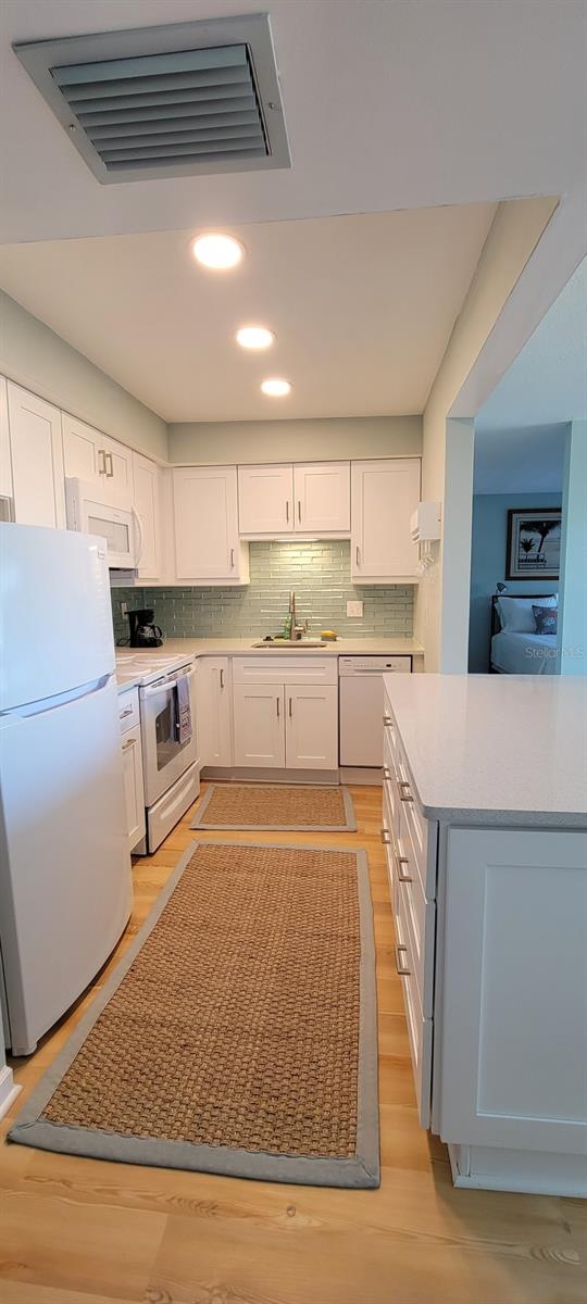 EDGEWATER ARMS 3RD CONDO - Residential Lease