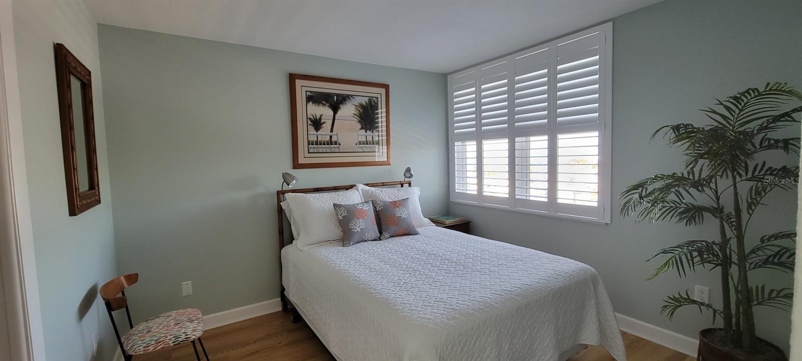 EDGEWATER ARMS 3RD CONDO - Residential Lease