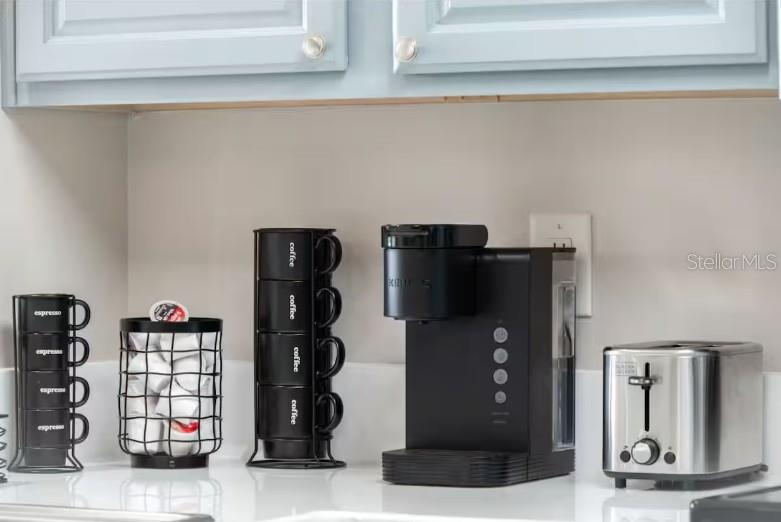 BLUE HERON BEACH RESIDENCE TOWER I - Residential