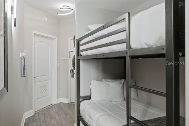 BLUE HERON BEACH RESIDENCE TOWER I - Residential