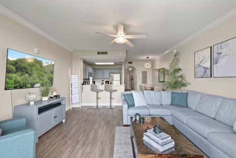 BLUE HERON BEACH RESIDENCE TOWER I - Residential