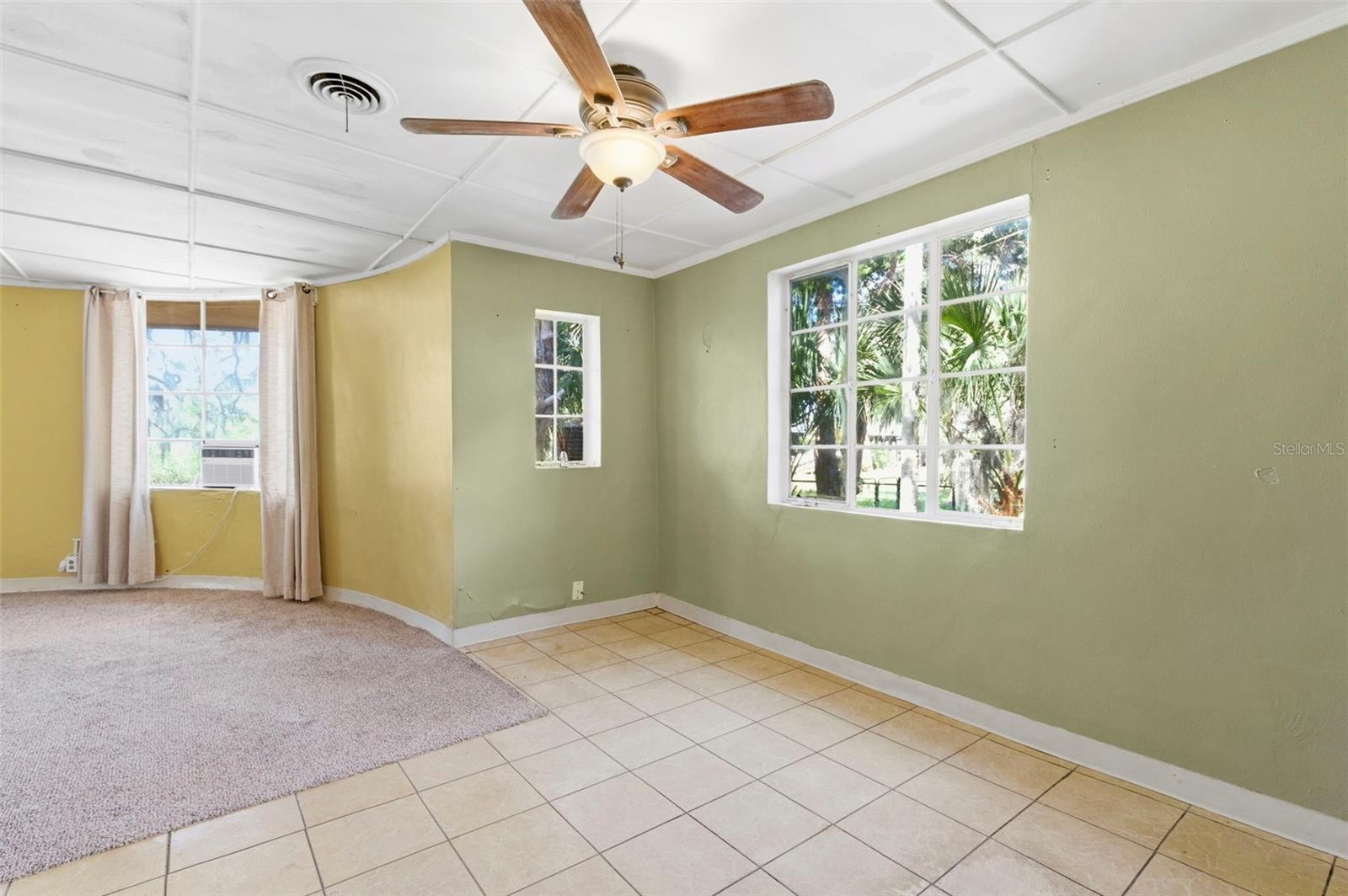 ARTHUR GIBSONS SUB - Residential