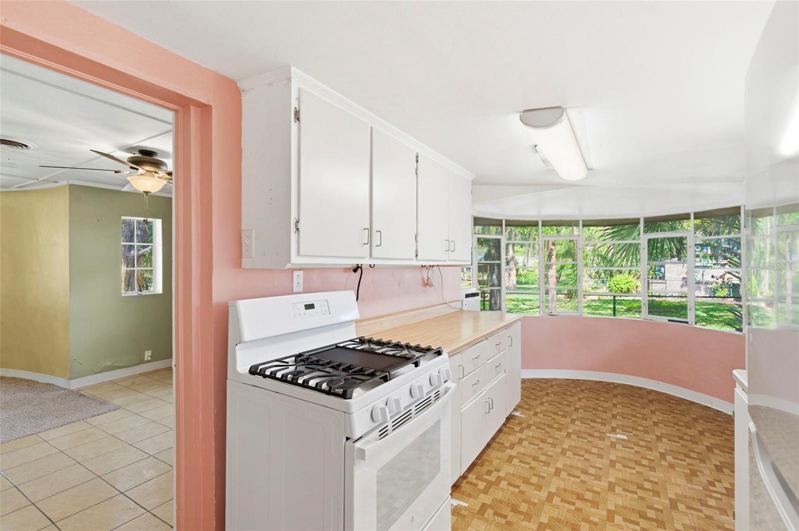 ARTHUR GIBSONS SUB - Residential