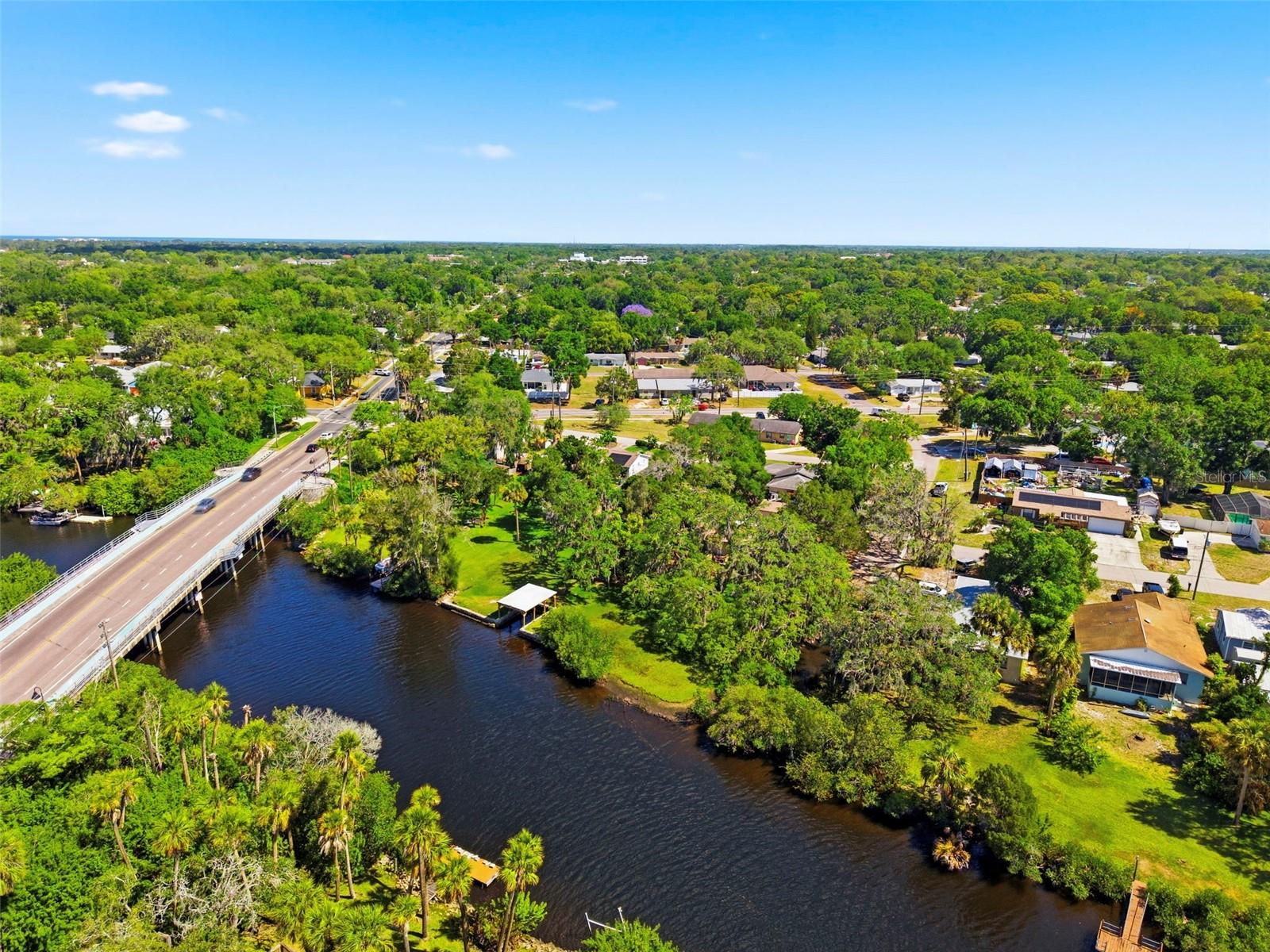 ARTHUR GIBSONS SUB - Residential