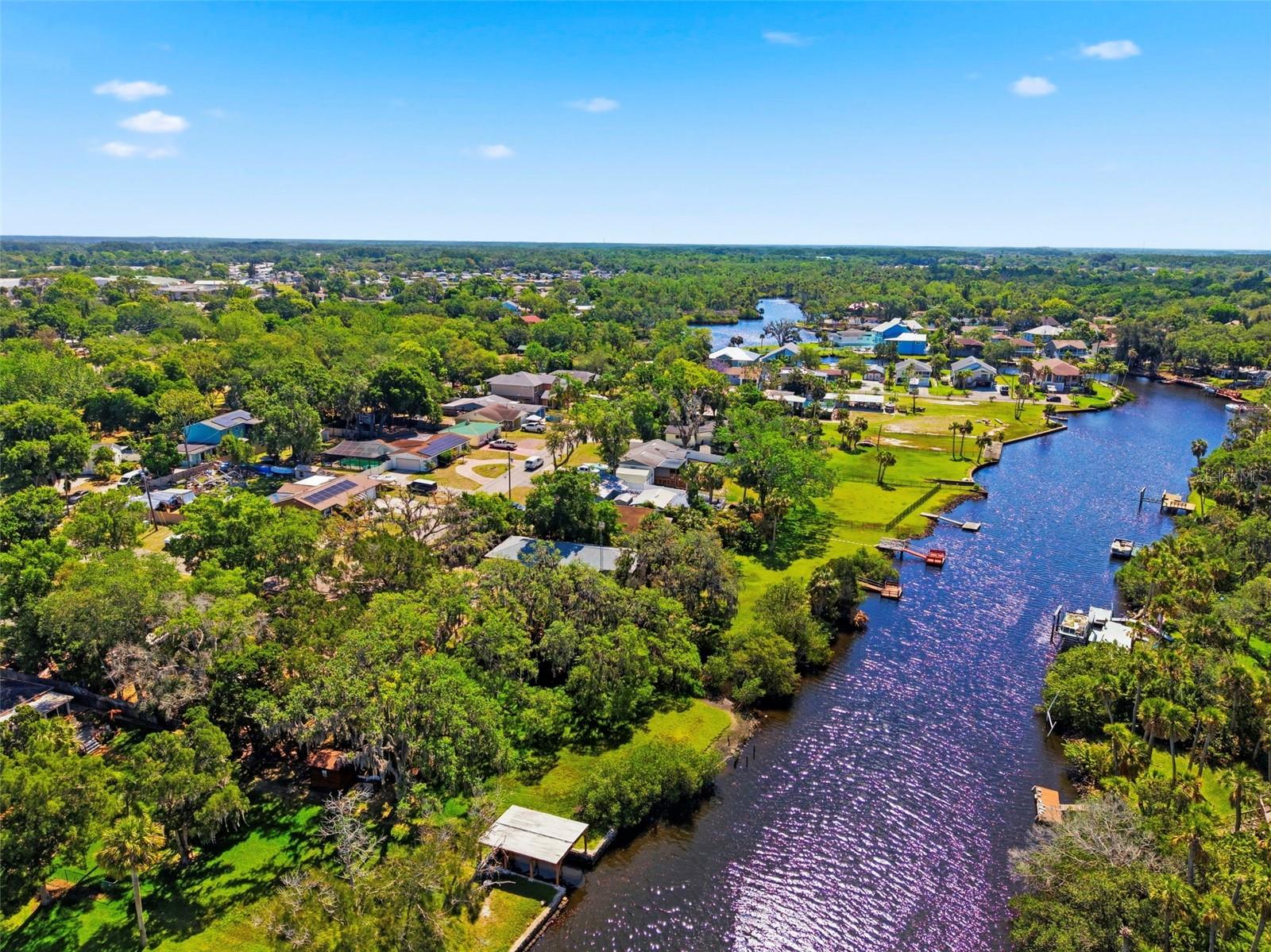 ARTHUR GIBSONS SUB - Residential