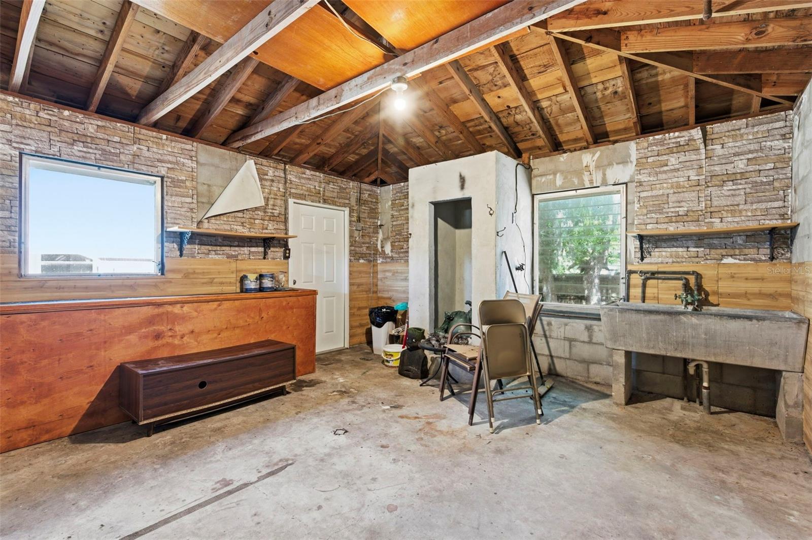 ARTHUR GIBSONS SUB - Residential