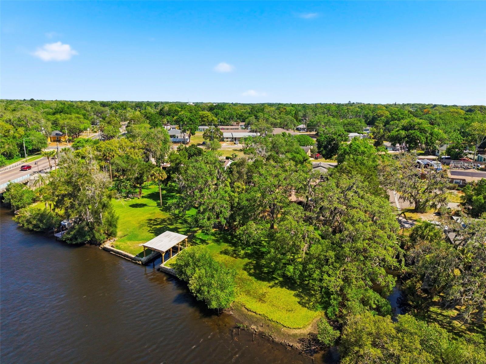 ARTHUR GIBSONS SUB - Residential