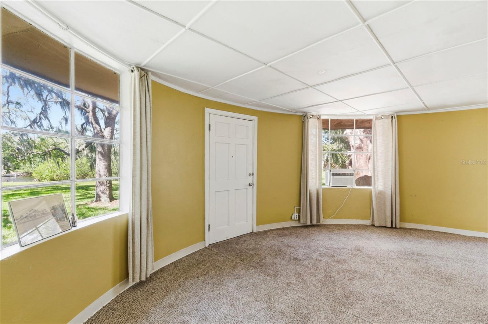 ARTHUR GIBSONS SUB - Residential