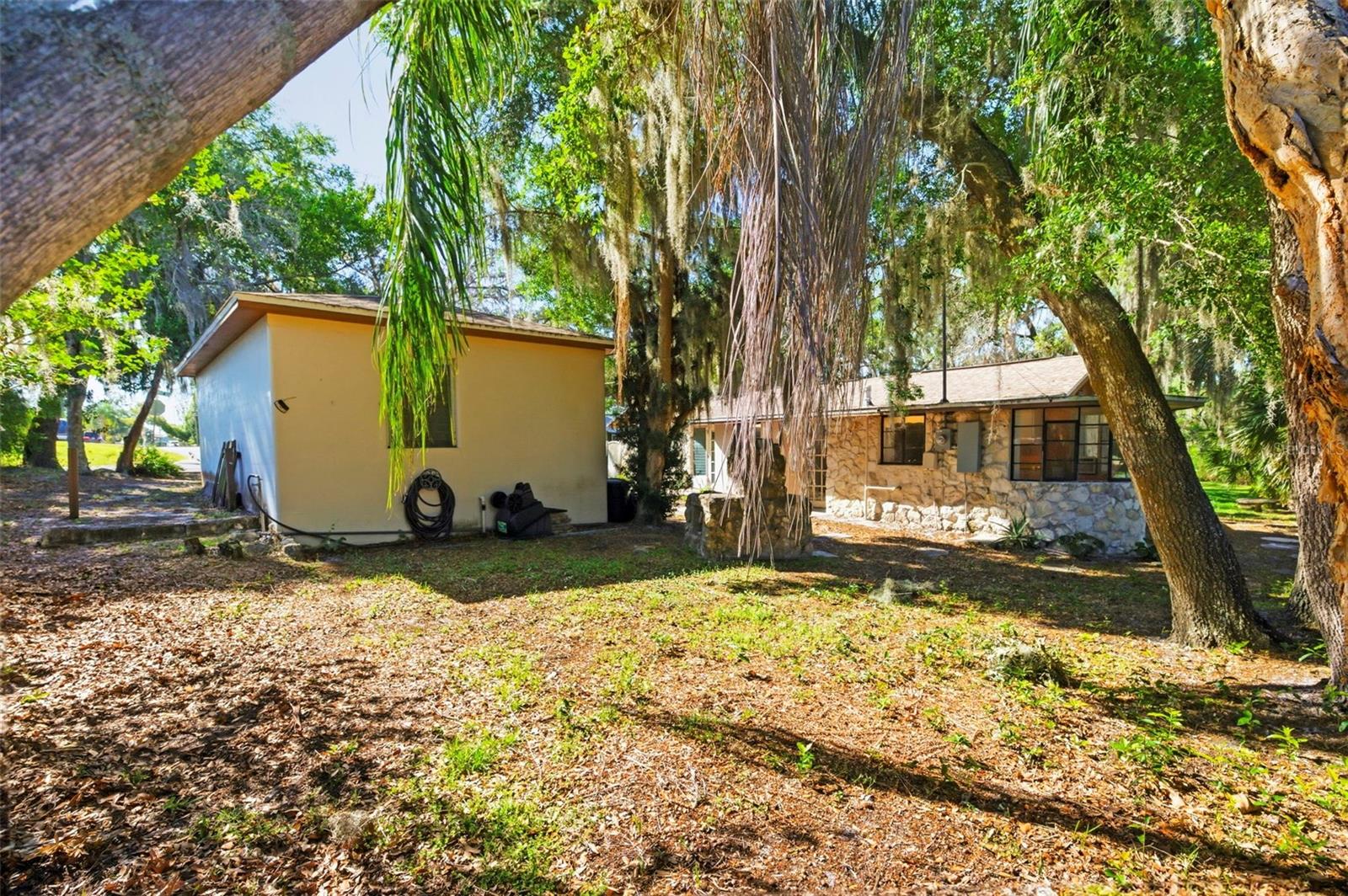 ARTHUR GIBSONS SUB - Residential