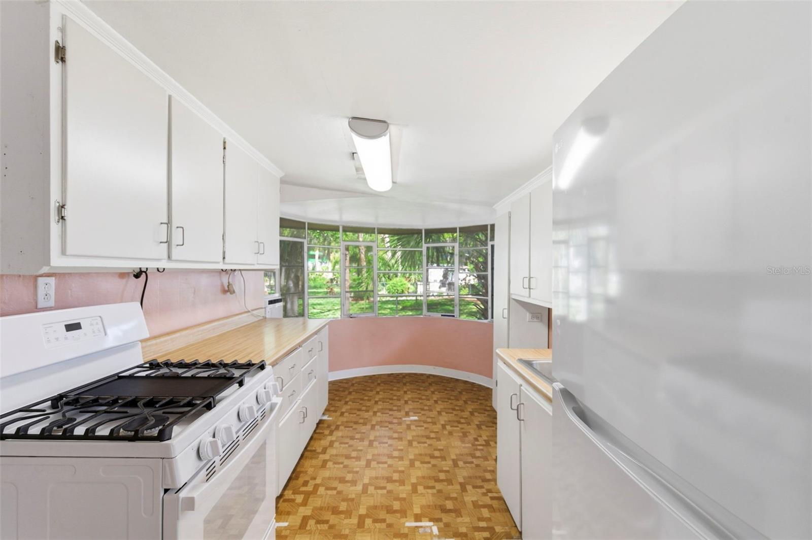 ARTHUR GIBSONS SUB - Residential