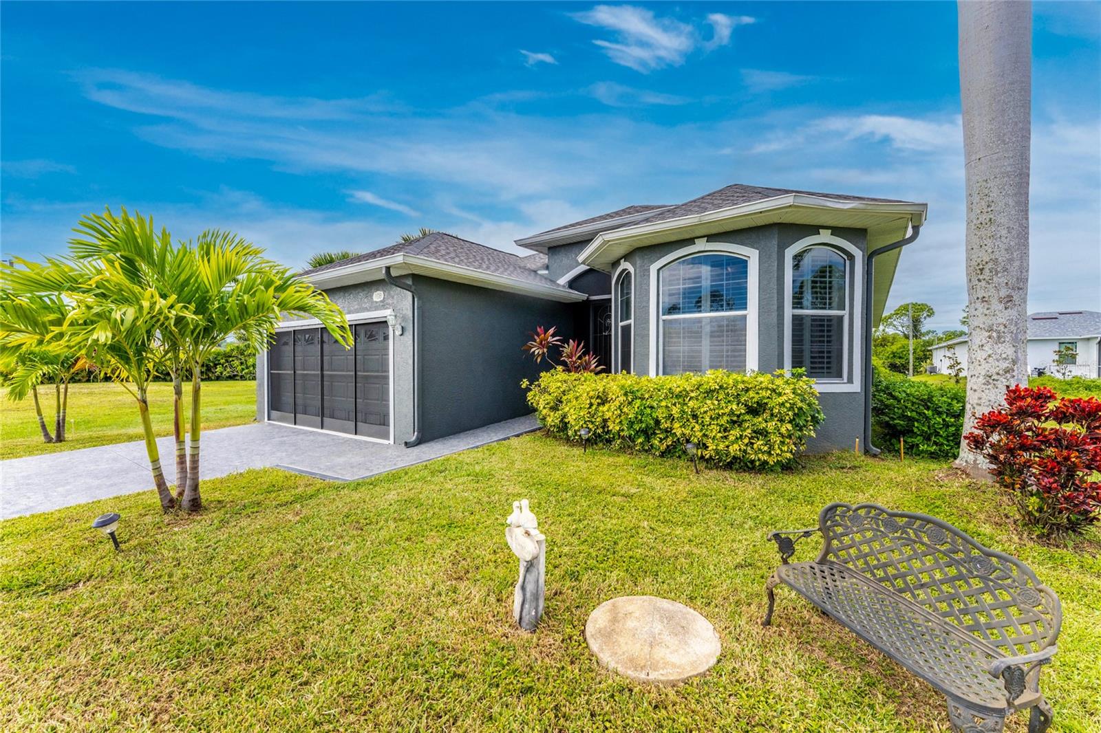 ROTONDA LAKES - Residential