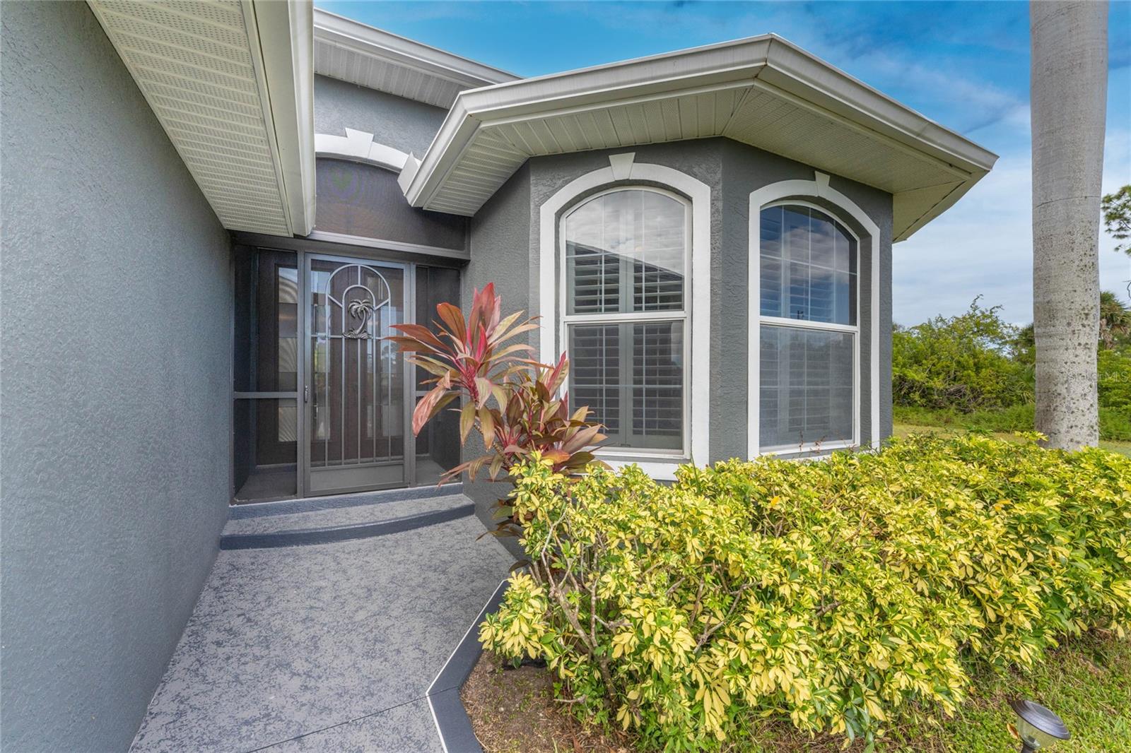 ROTONDA LAKES - Residential