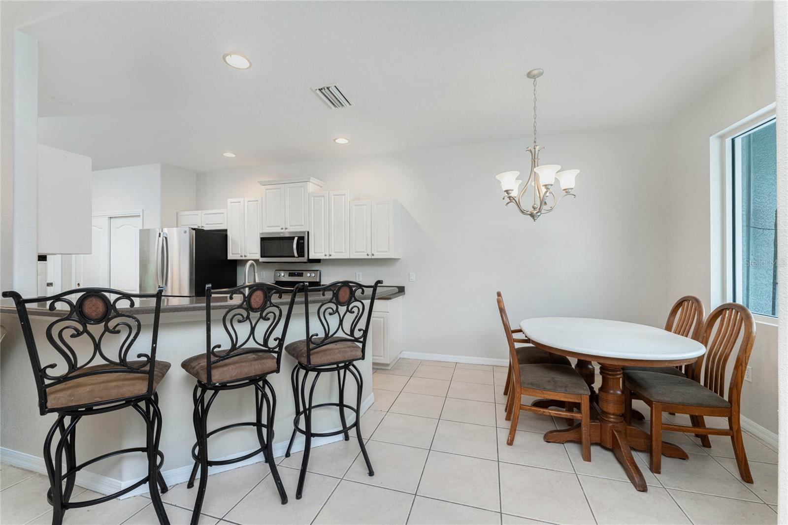 ROTONDA LAKES - Residential