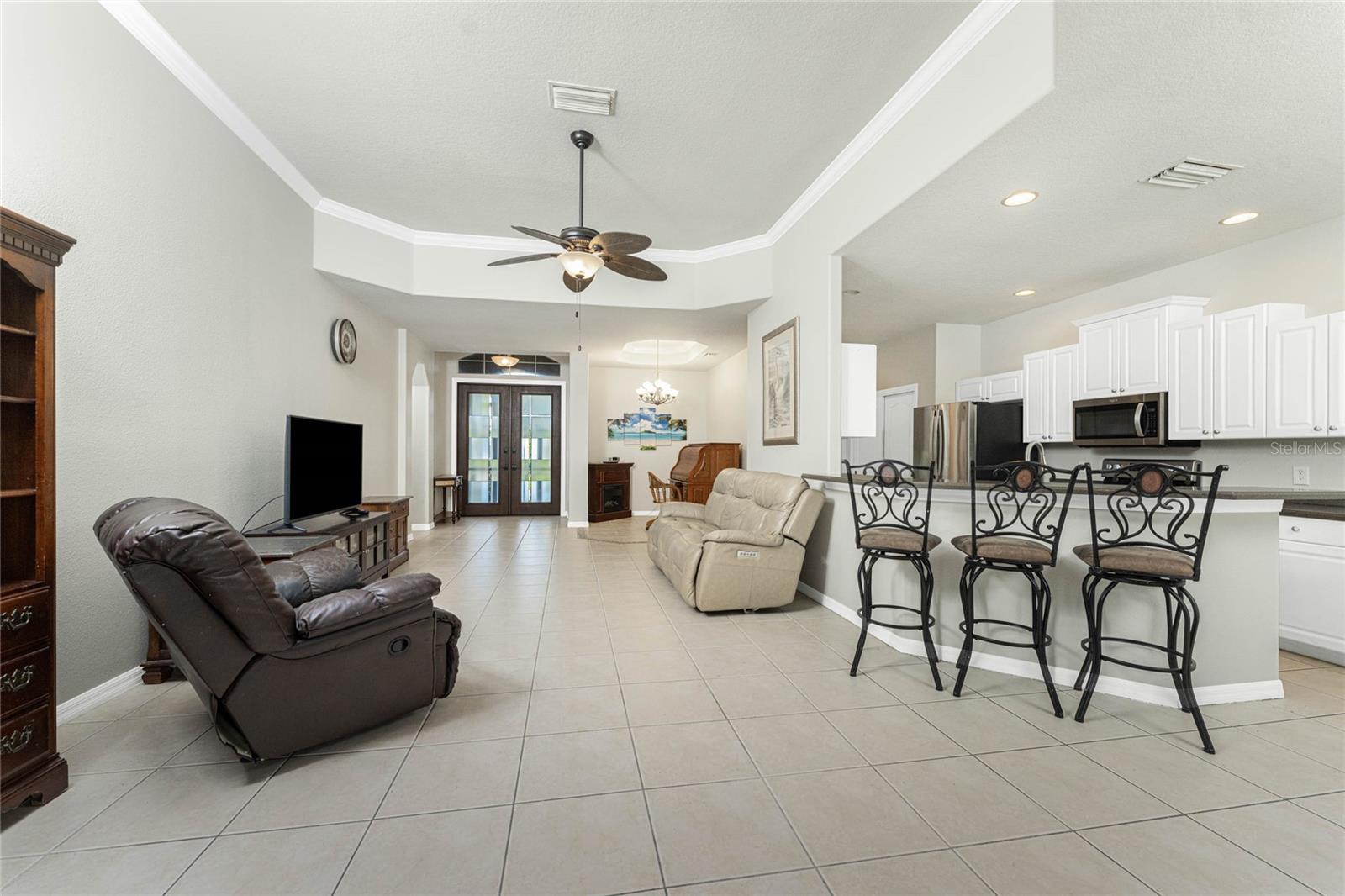 ROTONDA LAKES - Residential