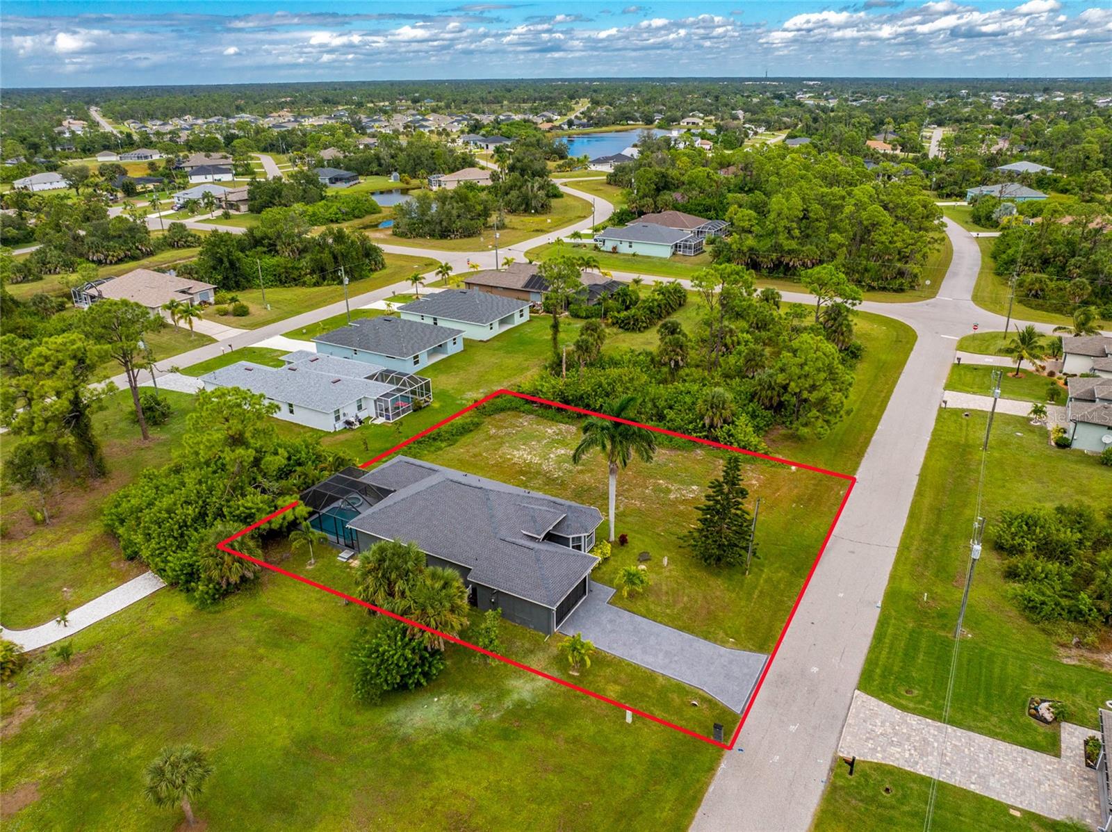 ROTONDA LAKES - Residential