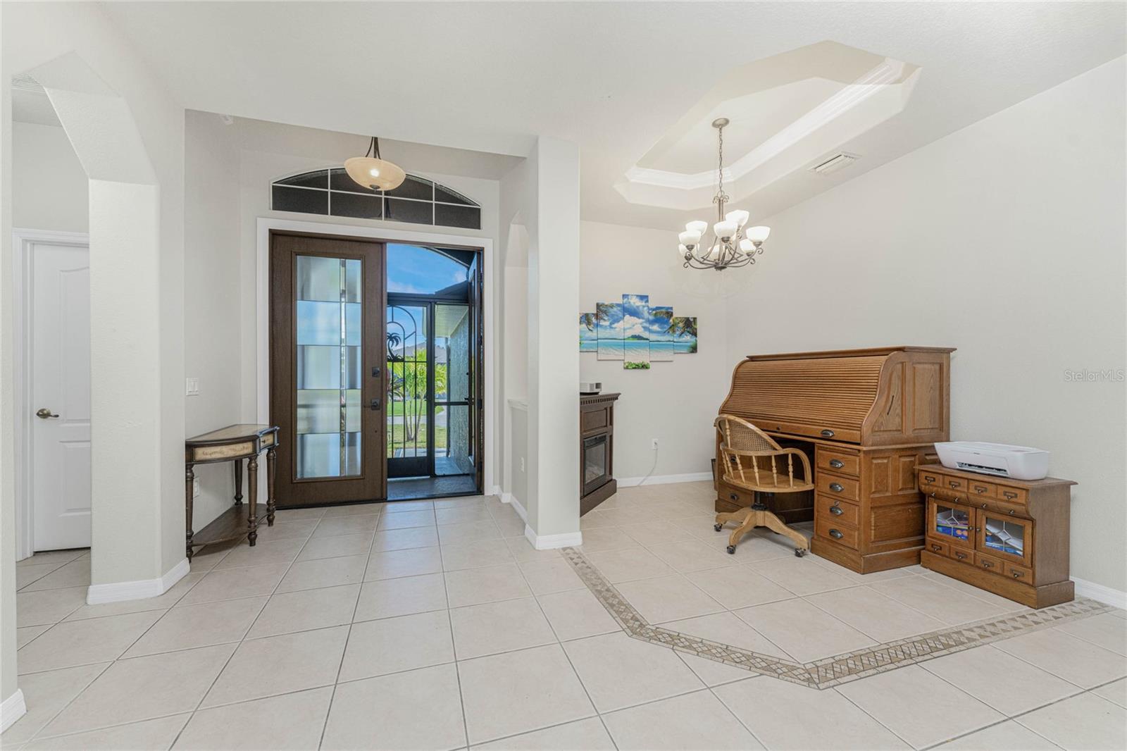 ROTONDA LAKES - Residential