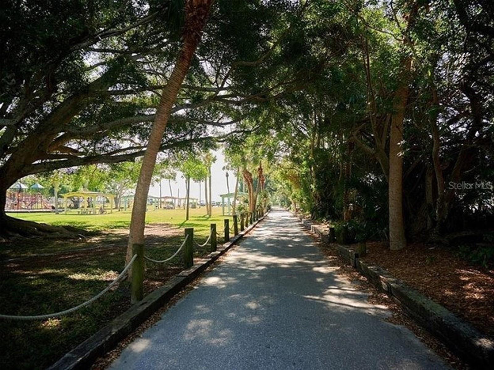 BAYSHORE GARDENS SEC 5 - Residential