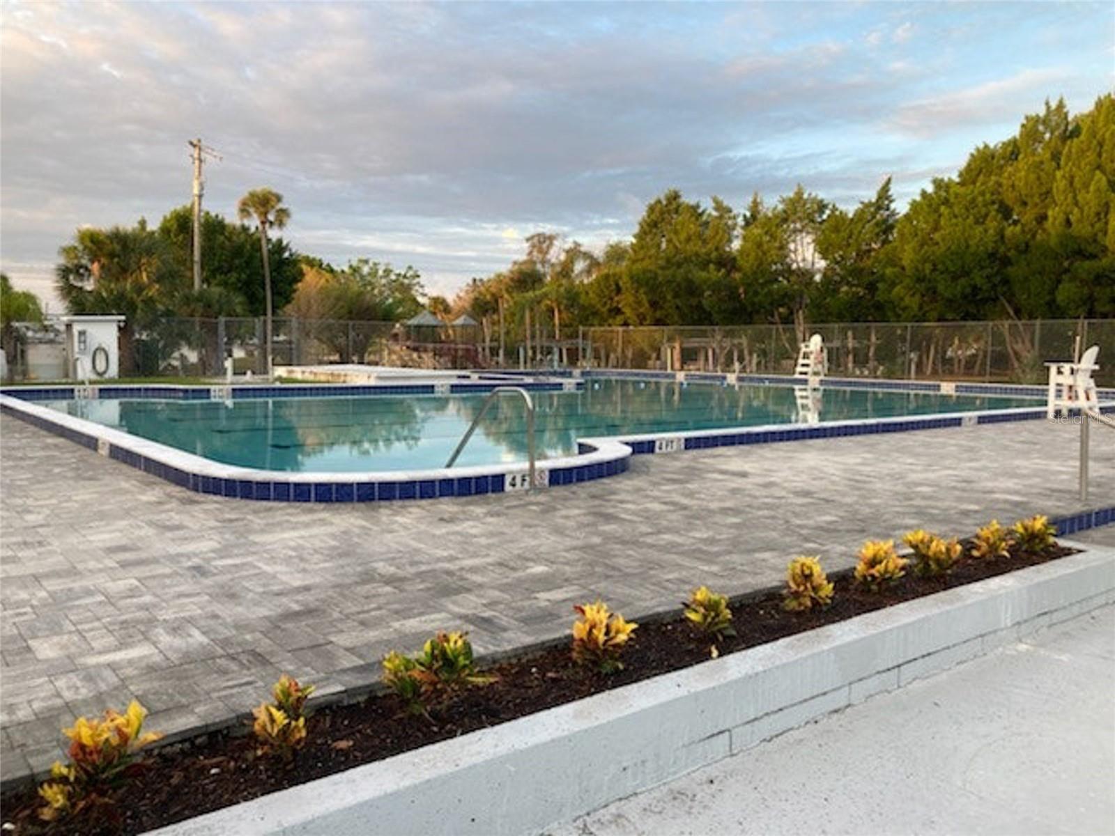 BAYSHORE GARDENS SEC 5 - Residential